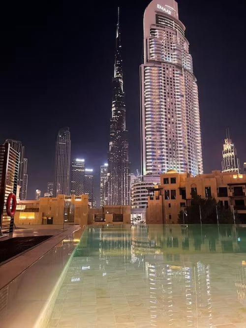 Downtown, Dubai Burj Royale 2 Bdr Apartment Full Burj - Khalifa View Exterior foto