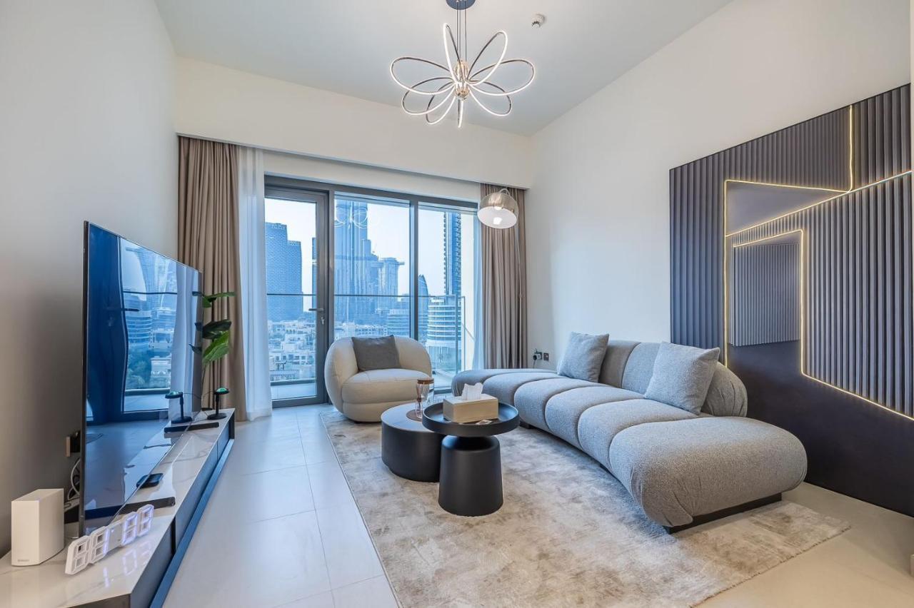 Downtown, Dubai Burj Royale 2 Bdr Apartment Full Burj - Khalifa View Exterior foto
